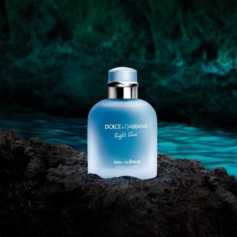 dolce gabbana light blue main accords|Dolce & Gabbana light blue intense pour homme.